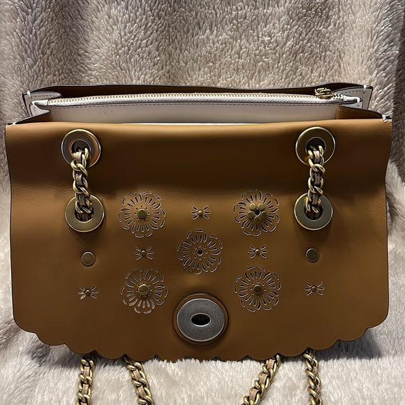 🎉HP🎉 COACH Parker Small Shoulder Bag - Picture 12 of 17